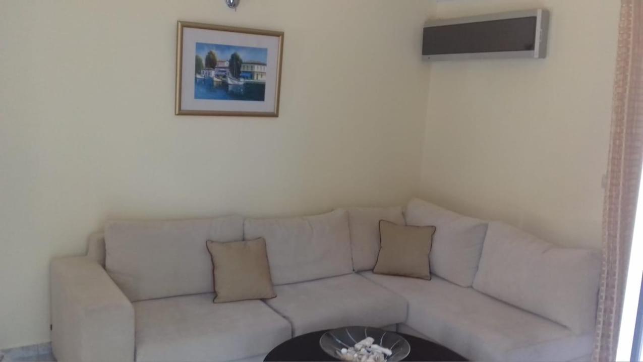 Apartment In Argostoli With Stunning Sea Views Экстерьер фото